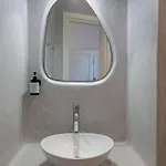 Flisvos Apartment