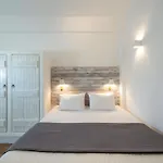 Apartment Flisvos *