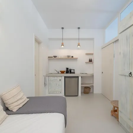 Apartment Flisvos